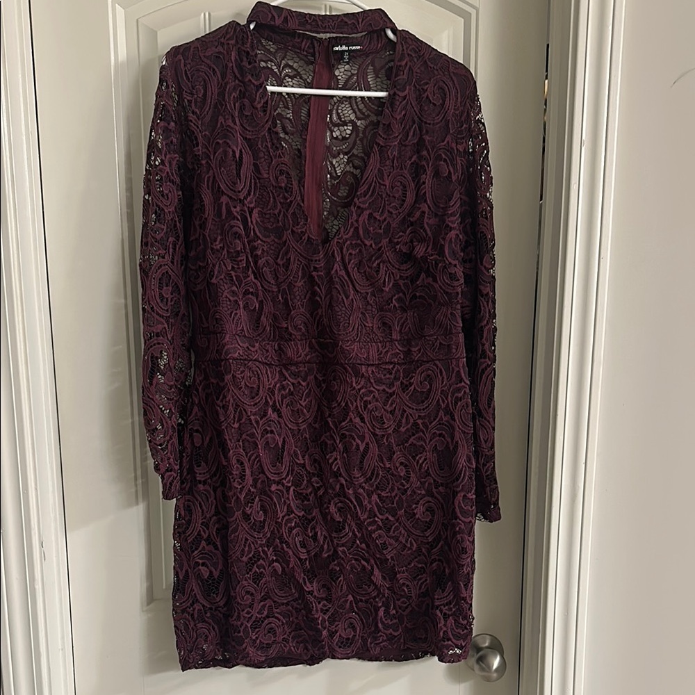 Lace Dress in Deep Purple